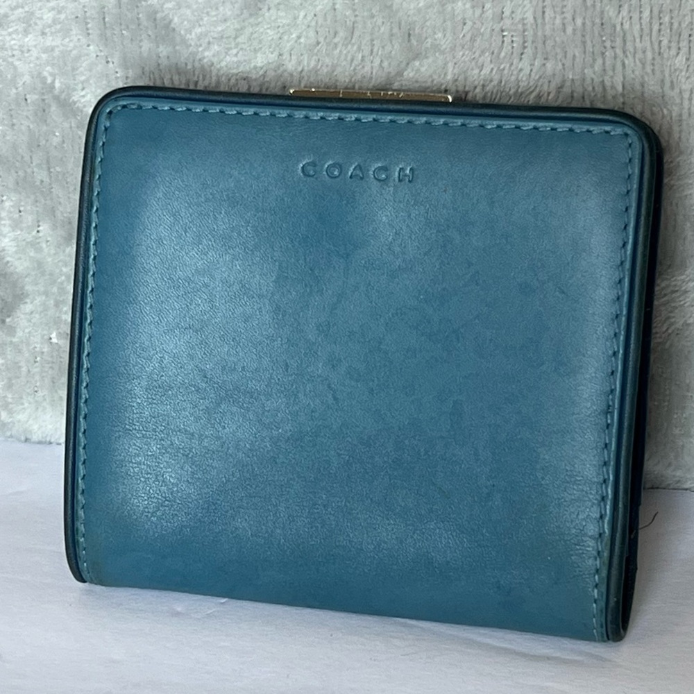 Vintage Coach Blue Leather Bifold Snap Wallet